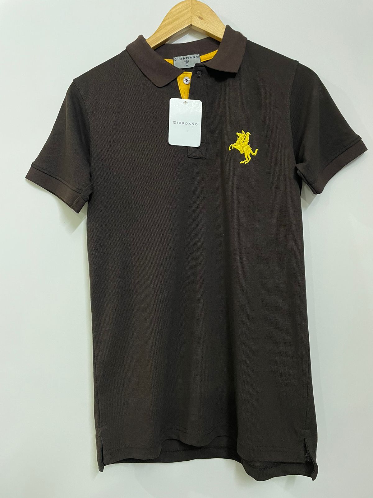 Giordano Polo - Premium Quality - Soft Pique Fabric - Medium Size only