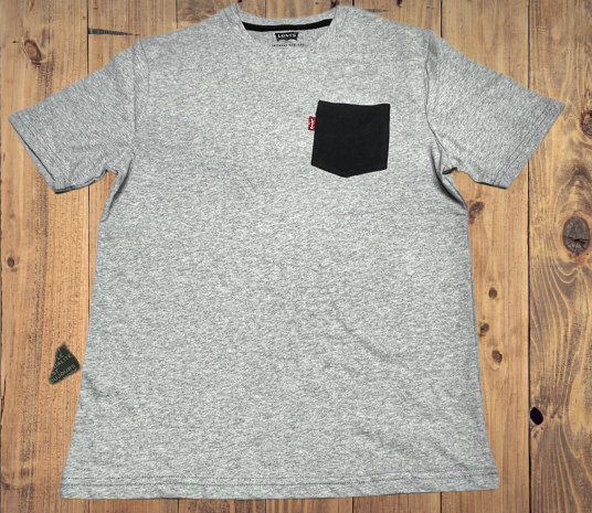 Levi´s Tees - Crew Neck Pocket on Chest - Ultra Soft Cotton mix - Stripe Sort Sleeve