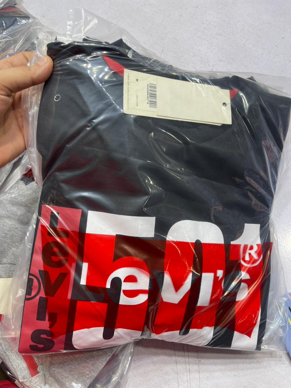 Levi´s 501 VINTAGE - Fit Graphic - Elegant Jet Black - Crew Neck  - Ultra Soft Cotton